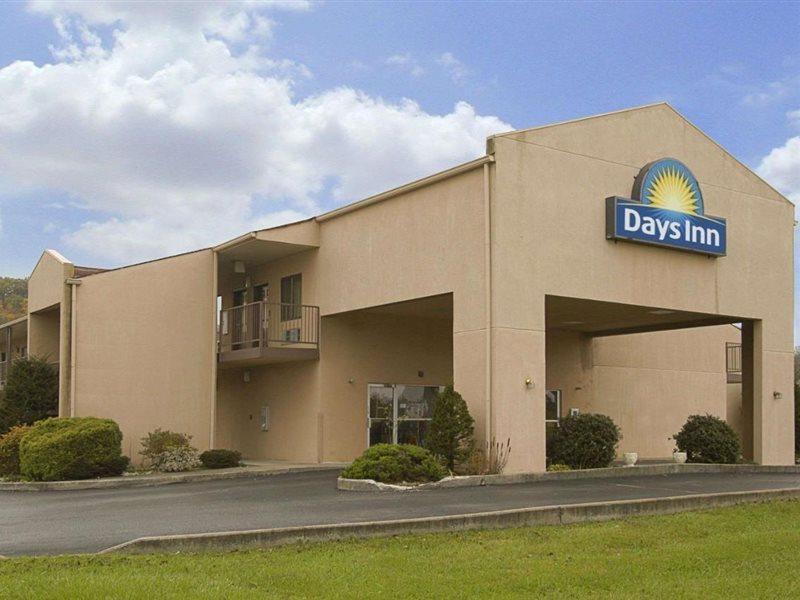 Days Inn By Wyndham Morehead Exterior foto